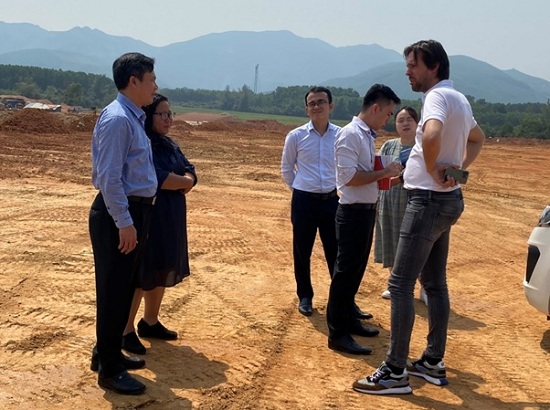 Công ty vidaXL Group B.V khảo sát địa điểm đầu tư tại KKT Nhơn Hội và các Khu công nghiệp trên địa bàn tỉnh vào ngày 24/3/2023.